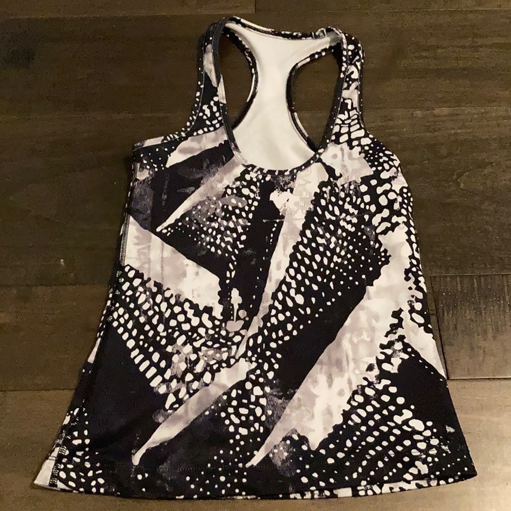 Lululemon Cropped Workout Tank
